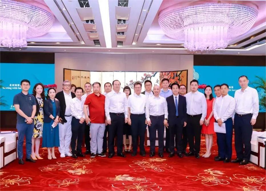 非凡国际董事长李军赴广州调查互换