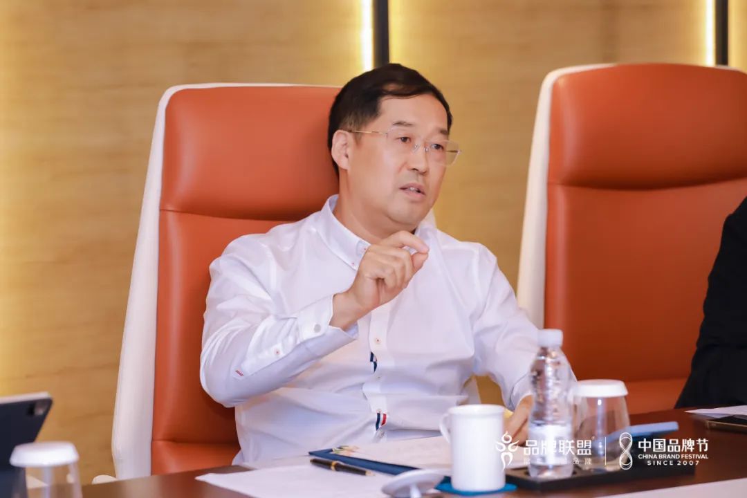 非凡国际董事长李军赴广州调查互换